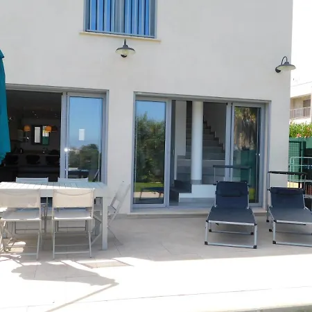 Villa Neuve Standing Estelle 3 Chambres Vue Mer Антиб