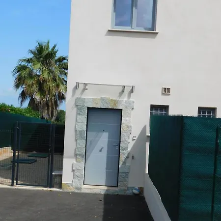 Villa Neuve Standing Estelle 3 Chambres Vue Mer Вилла